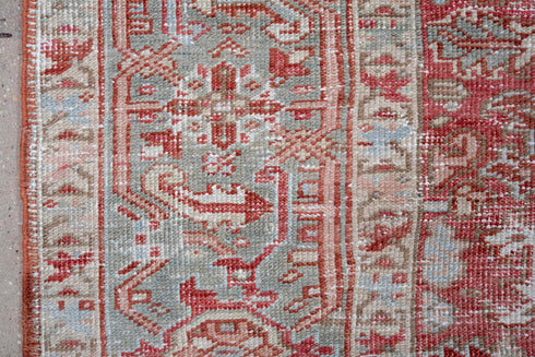 Vintage Heriz Area Rug (7' x 10')